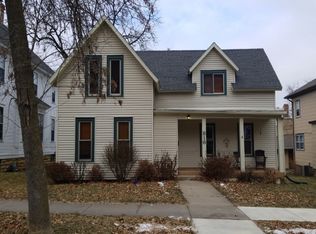 816 W 5th St, Red Wing, MN 55066