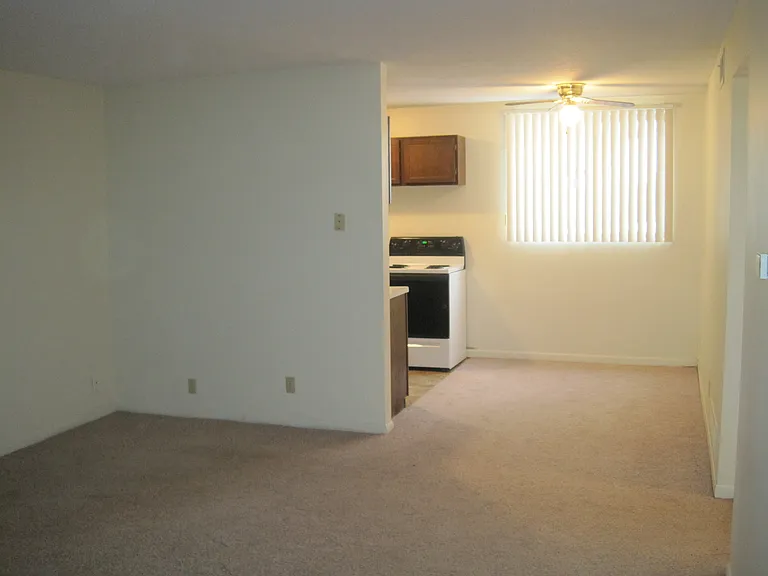Arapahoe Village — Photo 7
