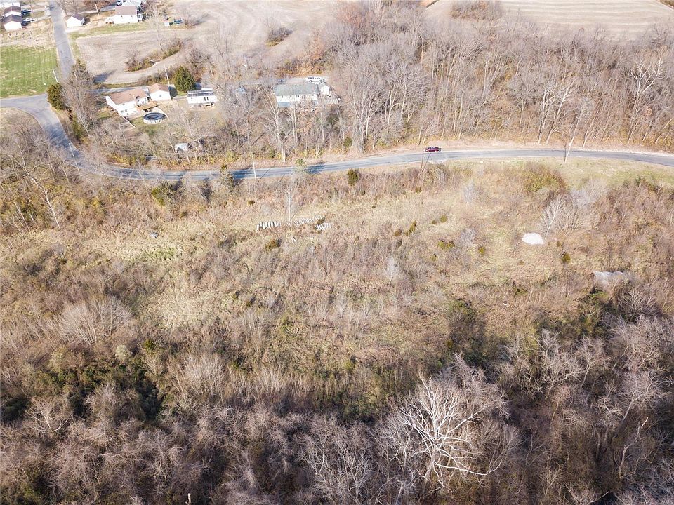1st image of 726 Centerville Rd
