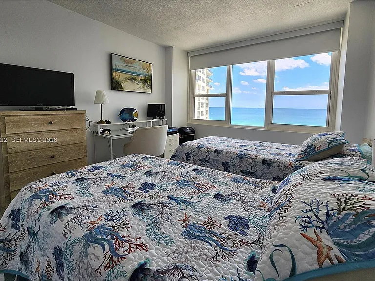 3505 S Ocean Dr #821 — Photo 23
