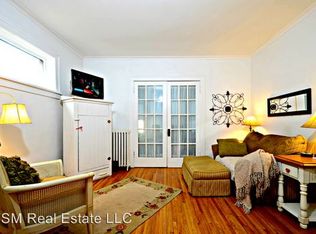 601 Park St APT 2, Saint Paul, MN 55103