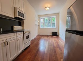 108 Charles St #M, New York, NY 10014