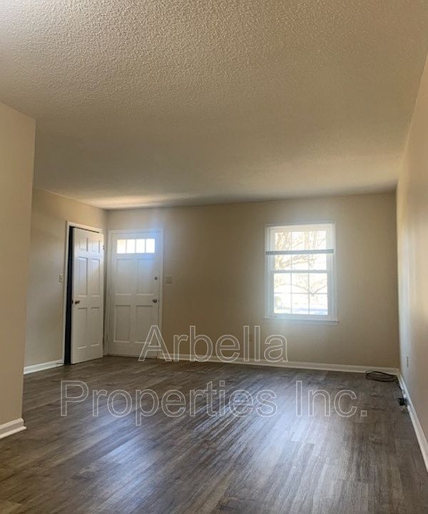 317 Redstone Rd, Bristol, TN 37620 Zillow