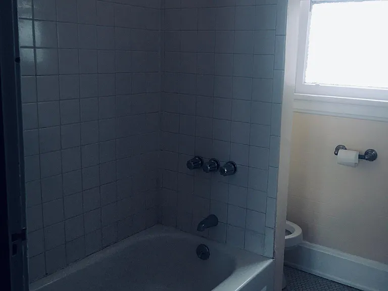 4410 Verne Ave #1 — Photo 14
