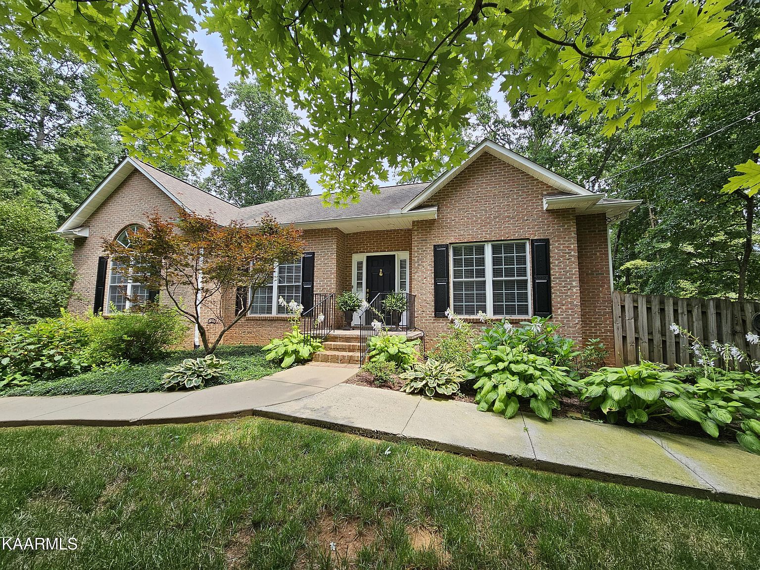 1081 W Outer Dr, Oak Ridge, TN 37830 Zillow