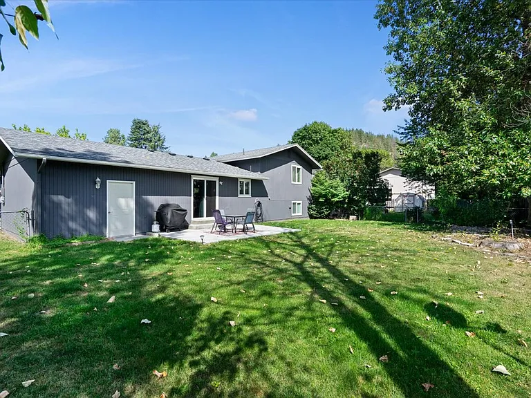 1820 N Burl Ln — Photo 9