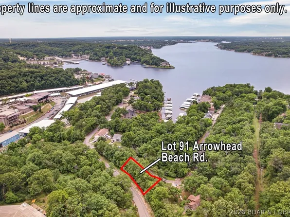 91 Arrowhead Beach Rd, Lake Ozark, MO 65049