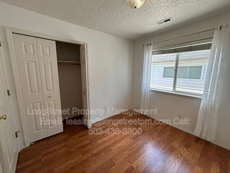 2958 NE 13th Dr — Photo 20