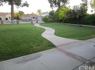 9121 Rancho Real Rd, Temple City, CA 91780