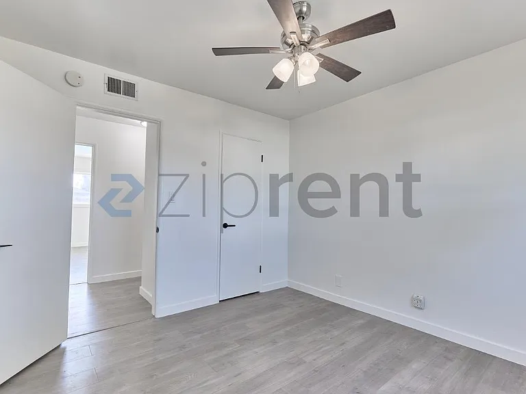 1410 Central Ave — Photo 12