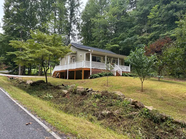 551 Old Yellow Branch Rd, Robbinsville, NC 28771