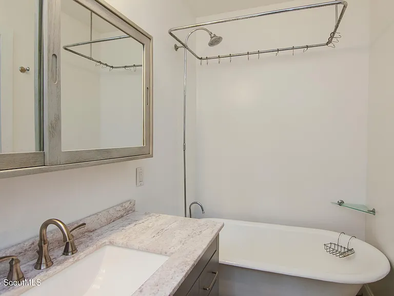 1207 Pine Ave — Photo 45