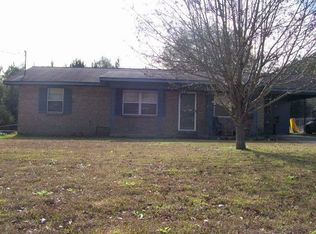 606 Falcon Dr, Dothan, AL 36301