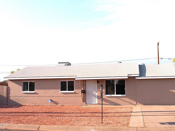 2nd image of 3414 W SOLANO Drive S