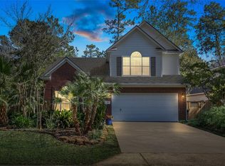 10 Willow Point Pl, Spring, TX 77382
