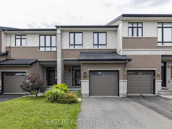 605 Tennant Way, Ottawa, ON K4M 0C6