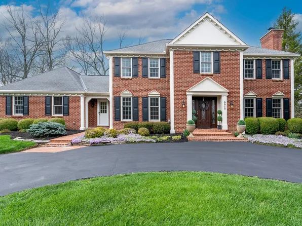 9913 Huntersrun Ln, Cincinnati, OH 45242