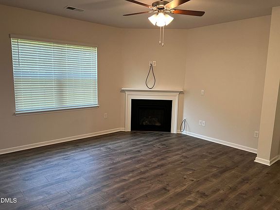 3rd image of 51 Blue Aspen Dr