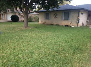 418 S Williams St, Hamilton, TX 76531