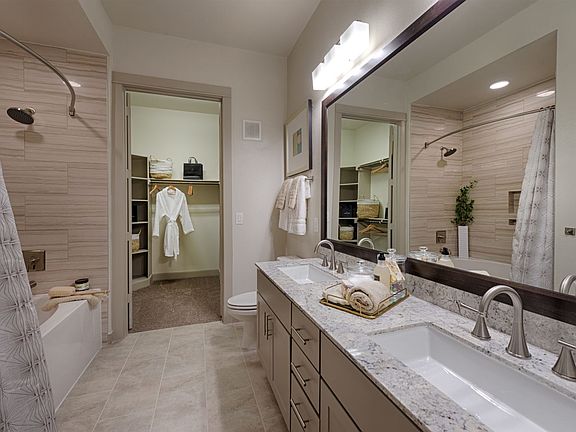 24-5151Models0040-2250x1500