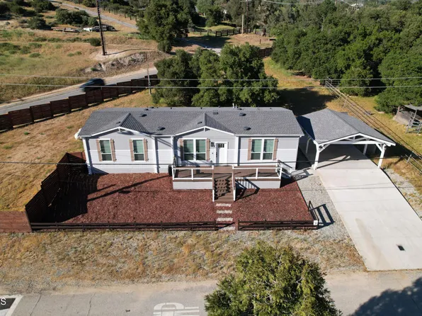 39421 Calle El Parado, Santa Clarita, CA 91390