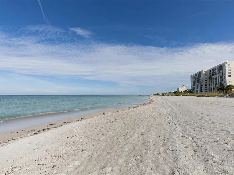 4325 Gulf Of Mexico Dr #408 — Photo 39