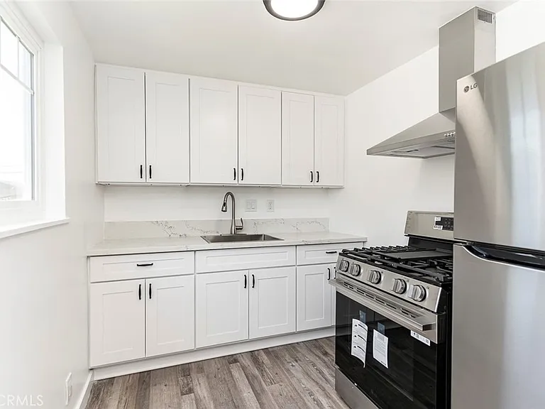 6741 S Newlin Ave #A — Photo 4