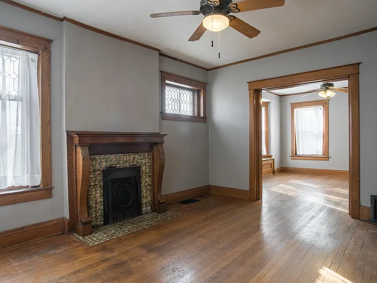 4228 Greenwood Pl — Photo 4