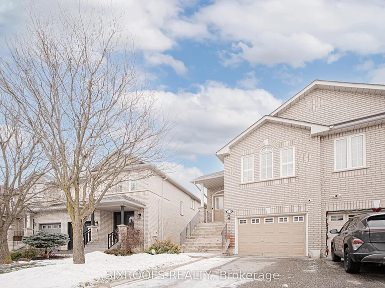 23 San Vito Dr #UPPER — Photo 1