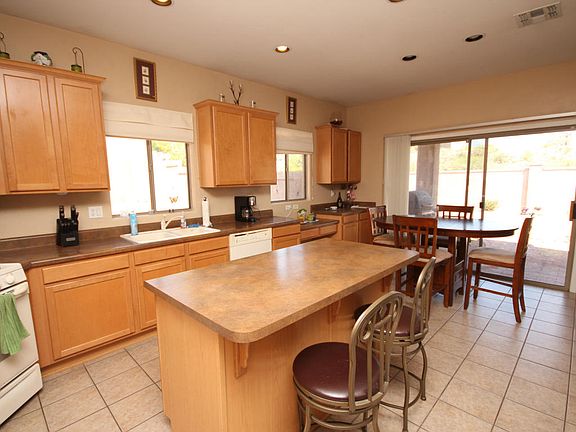 2nd image of 60899 E Eagle Heights Dr