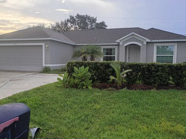 2711 SE Ross Ct, Port Saint Lucie, FL 34952
