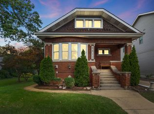 4812 Oakwood Ave, Downers Grove, IL 60515