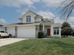 1115 3rd St, Waukee, IA 50263