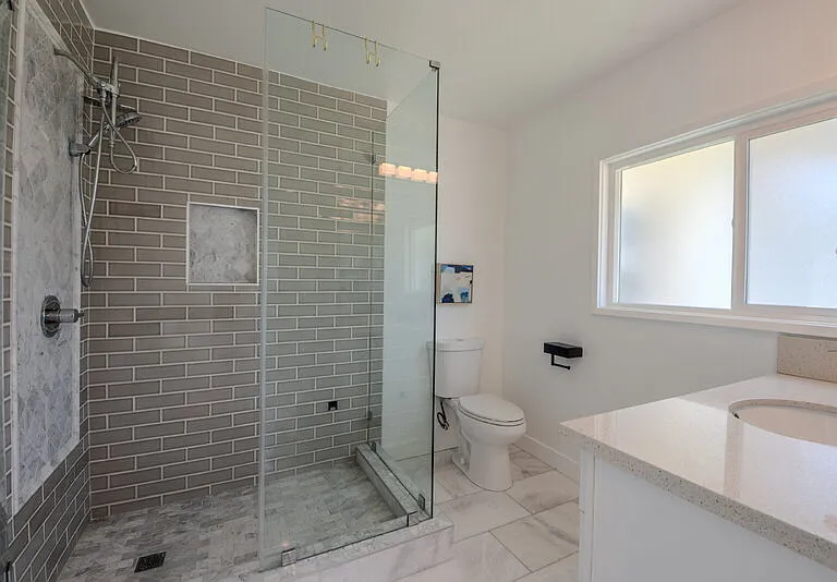 3914 Somerset Dr — Photo 11