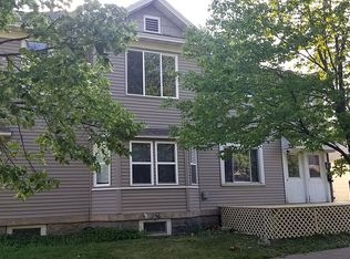 625 Hayes St, Eveleth, MN 55734