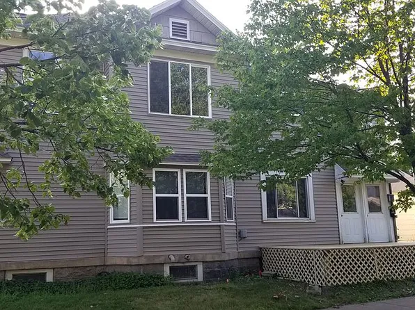 625 Hayes St, Eveleth, MN 55734