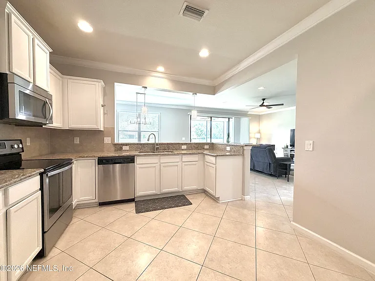 13527 Montecito Pl — Photo 7