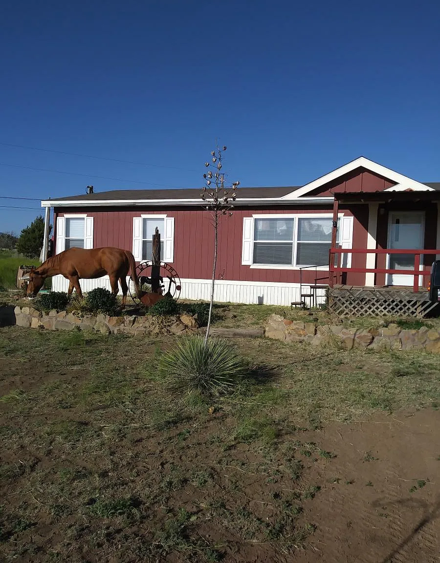3 bed, 1500 sqft, $1,750 — Photo 1