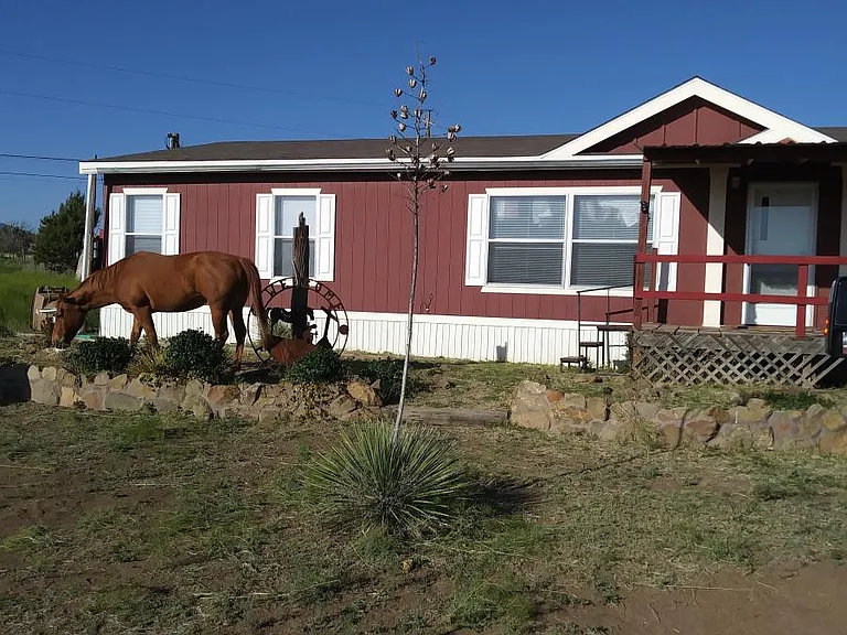 55 Morales Rd — Photo 1