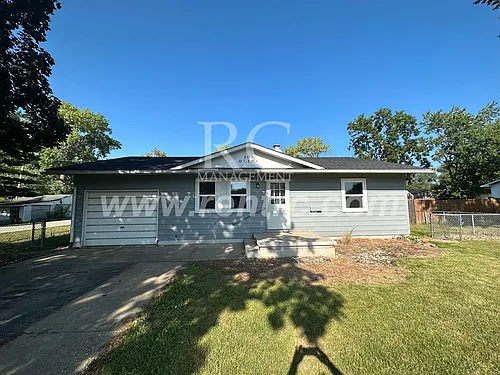 202 Olive St Photo 1
