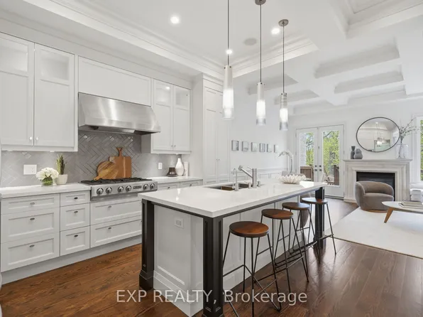 177A Lyndhurst Ave, Toronto, ON M5R 3A1