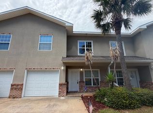 1529 Bentley Cir, Fort Walton Beach, FL 32547