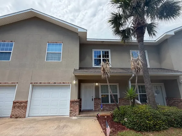 1529 Bentley Cir, Fort Walton Beach, FL 32547
