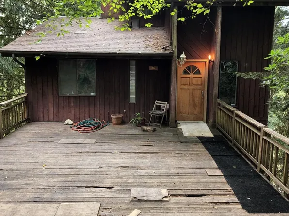 16 Valley View Circle, Bellingham, WA 98229