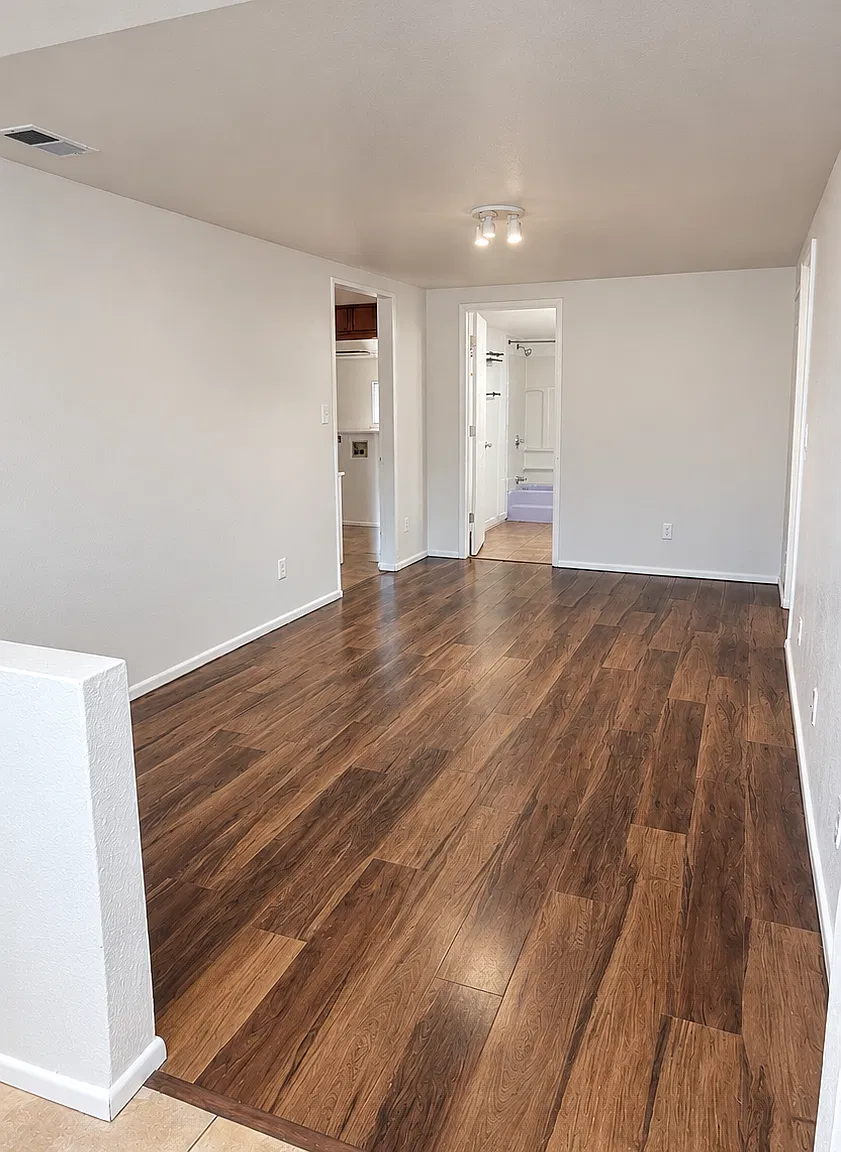 2 bed, 750 sqft, $1,800 — Photo 4