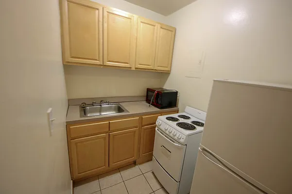 Rented by Guidance Realty Corp. | media 10
