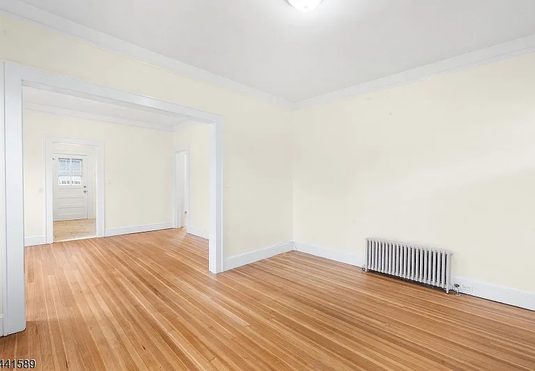 239 Washington St — Photo 3