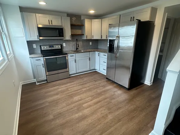 410 Burbank Ct, Halethorpe, MD 21227