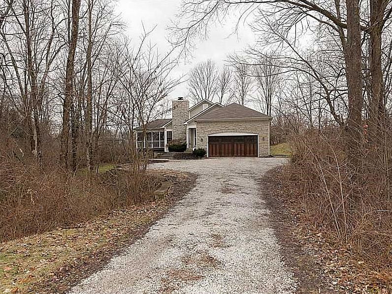 1st image of 8432 Thornhill Dr