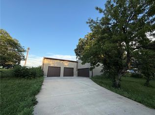9370 Highway 221 S, Eureka Springs, AR 72632